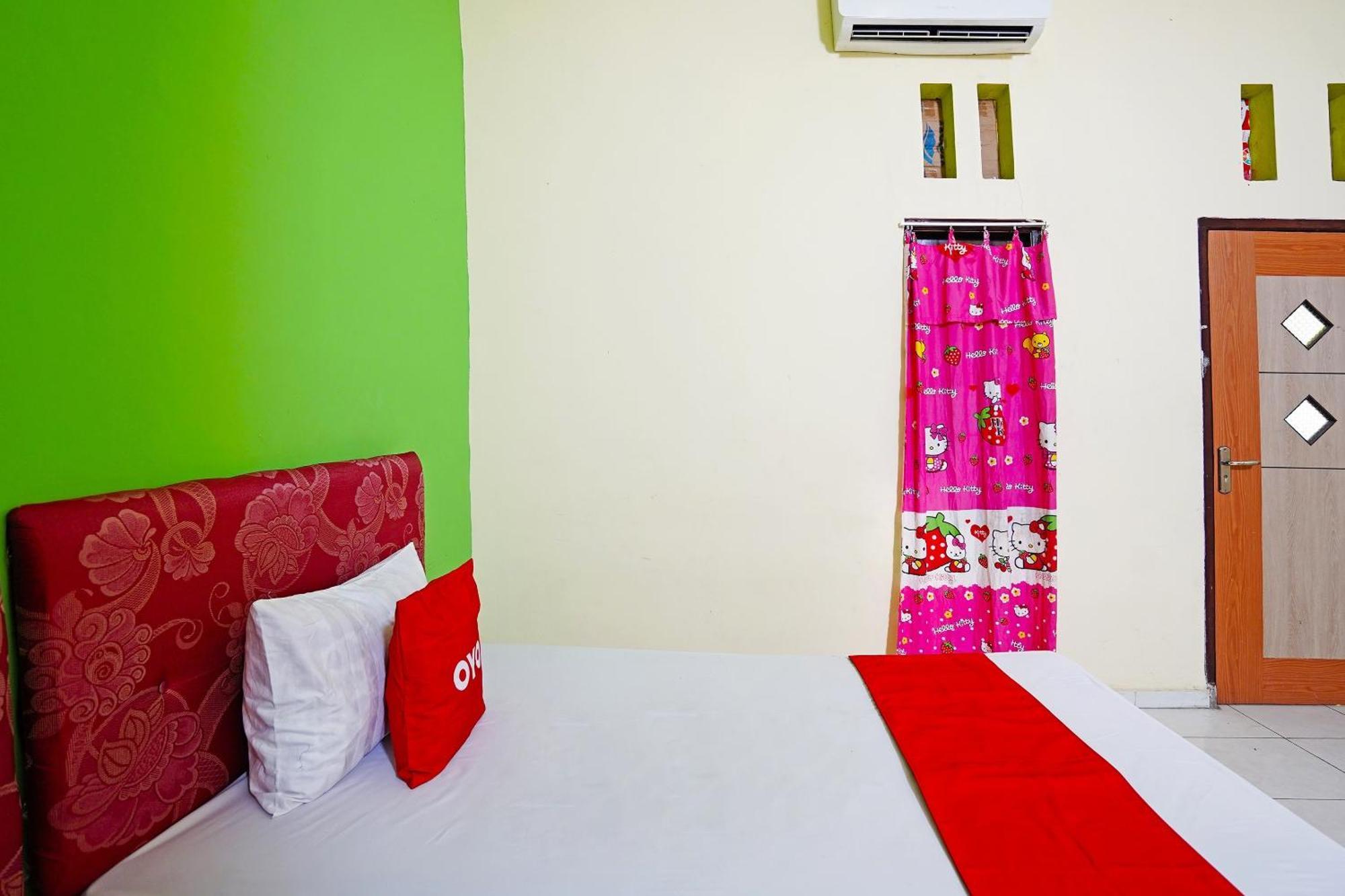 Oyo 91583 D'Cost Green Syariah สุราบายา ภายนอก รูปภาพ