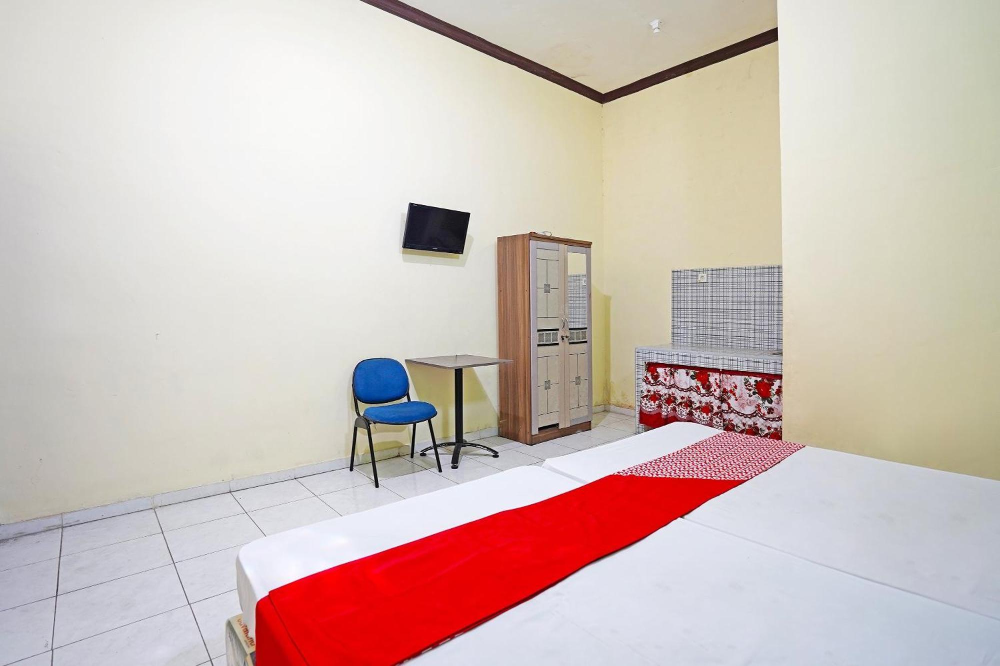 Oyo 91583 D'Cost Green Syariah Brebek ภายนอก รูปภาพ